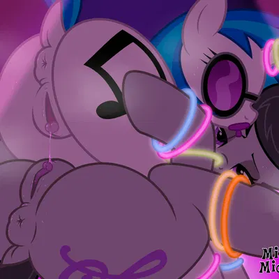 octavia (mlp), vinyl scratch (mlp) (friendship is magic, hasbro) created by mistressmidnight