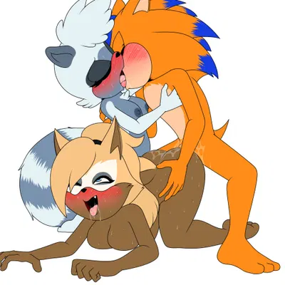 tangle the lemur, whisper the wolf (idw publishing, sega) created by dexstar